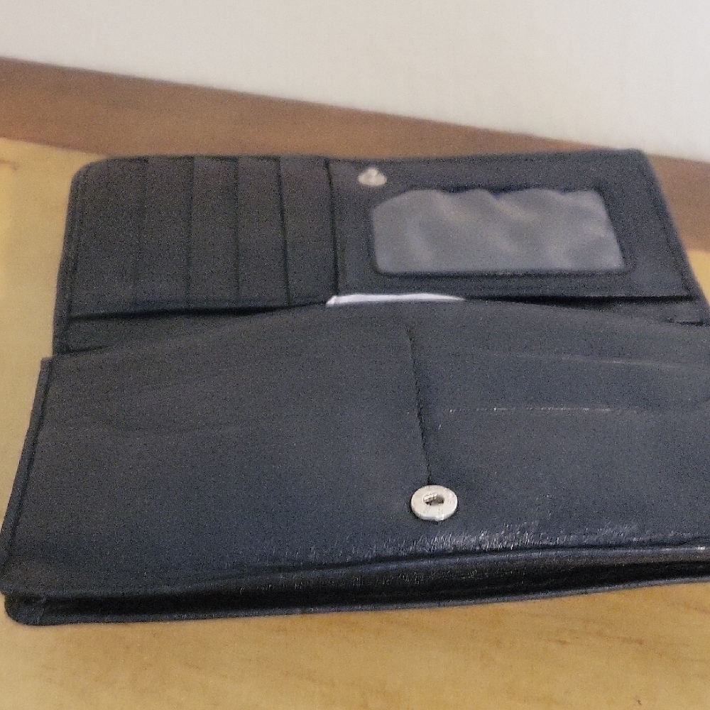 Brighton Wallet Woven Leather Black, maroon Basket Weave Tri Fold - Picture 4 of 8